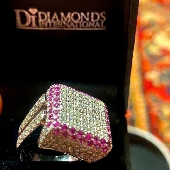 Magnificent 18kt white-Gold -Italian Gold With Diamonds and Pink Sapphire NEW - Picture 4 of 14